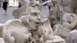 Les carabiniers de Rome ont arrêté le vandale qui a endommagé une fontaine Place Navone