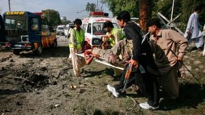 Double bomb attack targets Pakistan military