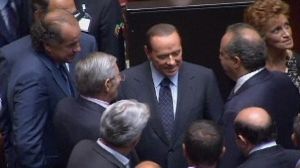 Berlusconi anti-debt plan scrapes through parliament