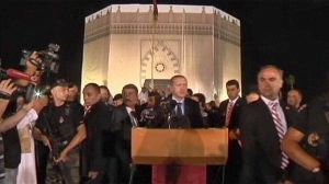 Turkish PM promises help for Libya’s new rulers