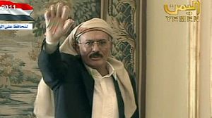 Retour surprise du président contesté Saleh à Sanaa