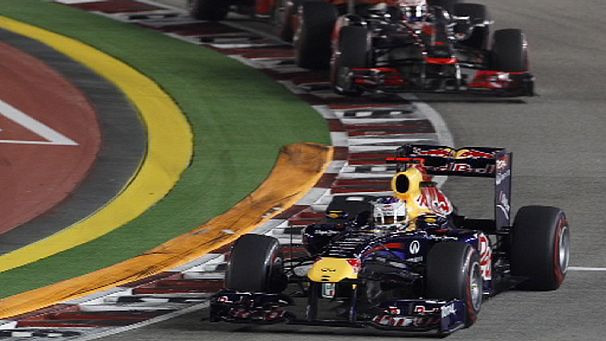 Vettel wins Singapore Grand Prix
