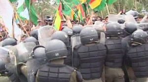 Protesta degli indios in Bolivia: polizia interviene con la forza