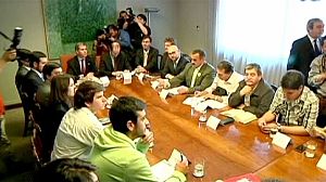 Chilean government and students meet