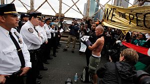 New York : les manifestants anti-crise dénoncent les violences policières