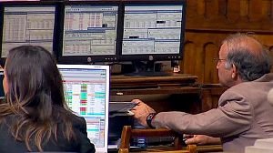 Euro zone debt fears hit shares