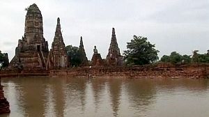 Thaïlande : les anciens temples du royaume de Siam menacés par des inondations