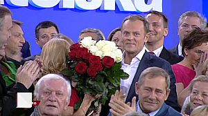 Donald Tusk en route pour un deuxième mandat avec la majorité absolue en Pologne