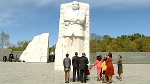 Obama dedicates new Martin Luther King memorial