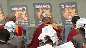 Prayers for Buddhists who set themselves on fire