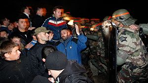 Tensions rise in Kosovo-Serbia border crossing
