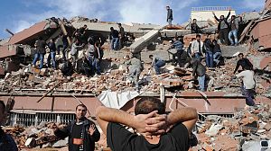 7.6 magnitude earthquake rocks eastern Turkey
