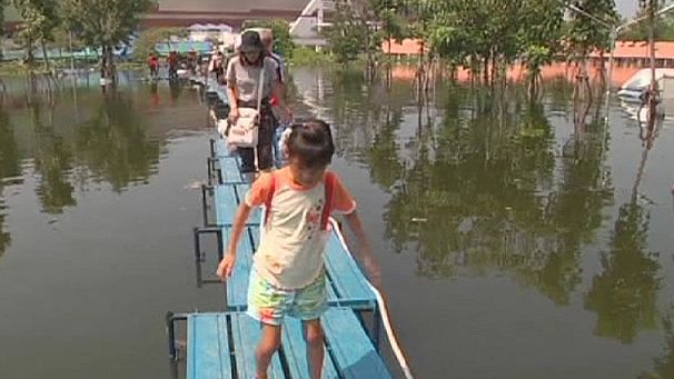 Thailand’s flood crisis worsens‎