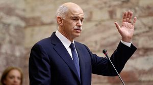 Referendum dead as Greece PM faces crucial vote