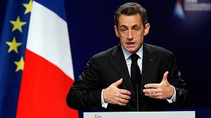 Sarkozy pushes financial transaction tax idea