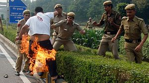 Un Tibétain s’immole par le feu devant l’ambassade de Chine en Inde