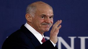 Papandreou victory in Greece confidence vote