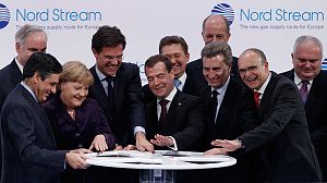 Inauguration solennelle du gazoduc Nord Stream reliant la Russie à l’Europe