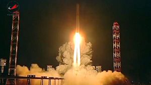 Russian Mars moon probe hits problems