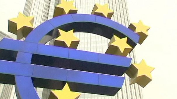 Italian bond yields continue to soar