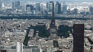 France under threat from euro debt crisis? 