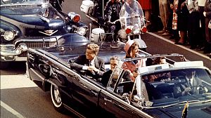 Rétromachine : JFK tombe sous les balles