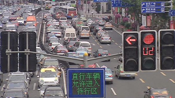 China: Mercado automóvel a meio gás