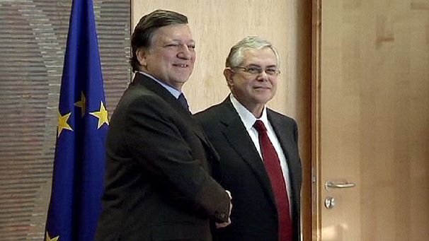Papademos a Bruxelles: la Grecia manterrà i suoi impegni