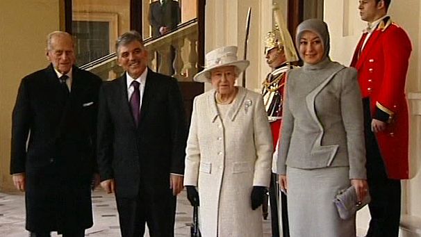 Queen Elizabeth II welcomes Turkish president