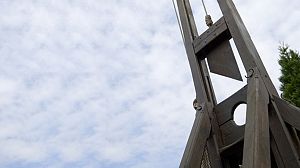 Rétromachine : Joseph Guillotin présente sa veuve