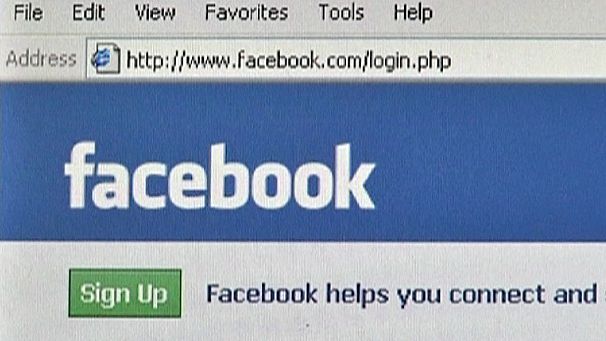 Facebook seeking billions by going public