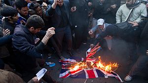 L’ambassade britannique évacue son personnel d’Iran