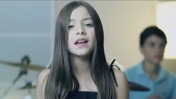 موهبة صاعدة على يو توب