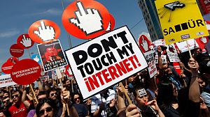 Etats-Unis : la censure va t-elle tuer internet ?