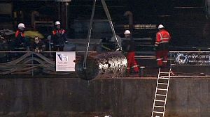Huge WWII bomb made safe in Koblenz