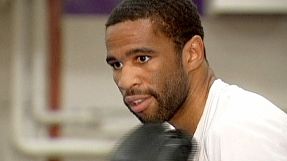 sport: Khan vs Peterson