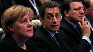 Merkel and Sarkozy renew appeal for new EU treaty