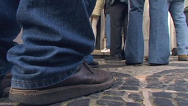 Portugueses à espera de uma oportunidade para deixar o país
