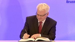 Croatia to join EU in 2013