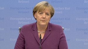 Merkel : “Nous avons fait un pas vers un euro durablement stable”