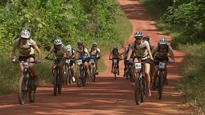 Girls go green in the Amazon Girls go green in the Amazon