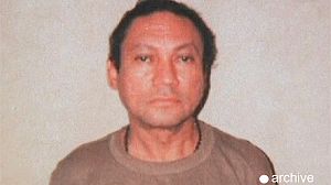 Estradato Noriega, l’ex-dittatore in volo verso il carcere a Panama