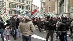 Italie : appel à la grève unanime des syndicats