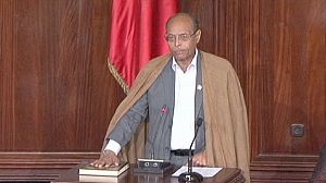 Le nouveau président de la Tunisie prend ses fonctions