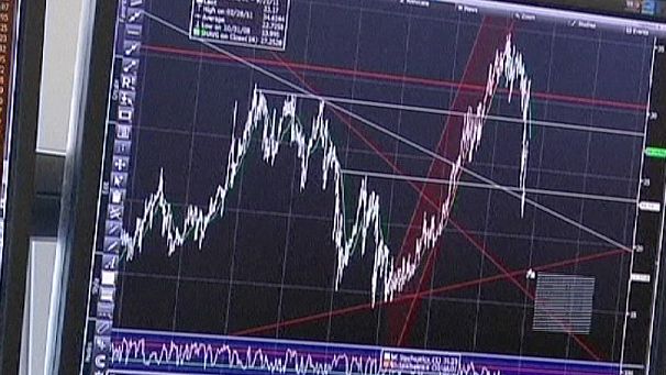 EU pessimism hits euro’s value