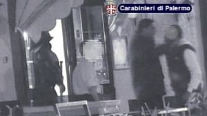 Cosa Nostra gang arrested for extorting anti-mafia TV show