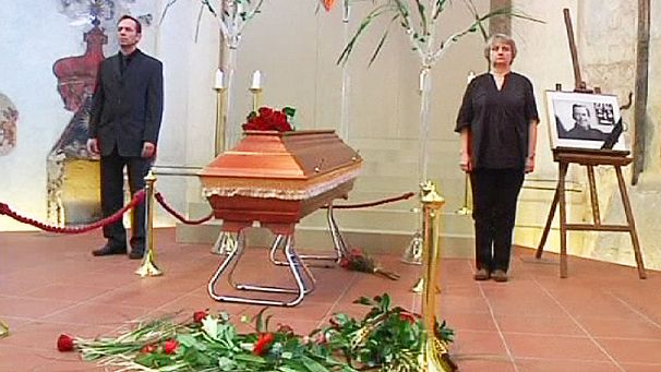 Czechs mourn Vaclav Havel