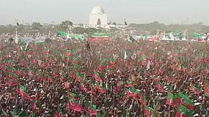 L’opposition pakistanaise se mobilise autour d’Imran Khan
