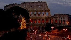 Rome’s Colosseum – falling apart