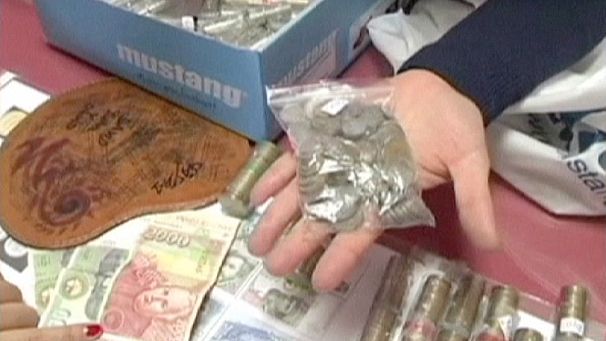 In Spagna torna la peseta e fa la fortuna di un villaggio galiziano